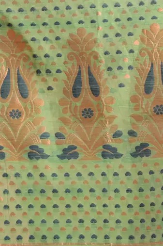 Off White Cotton Blend Handwoven Saree With Zari Woven Designs