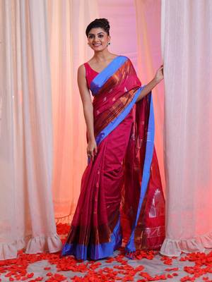 Fuchsia Cotton Blend Handwoven Saree With Temple Border 1