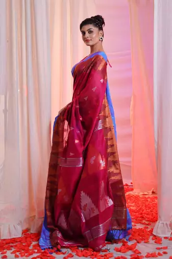 Fuchsia Cotton Blend Handwoven Saree With Temple Border