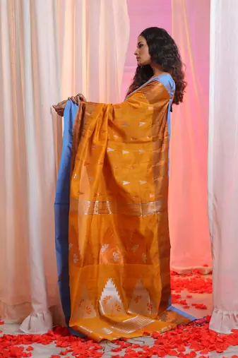 Honey Yellow Cotton Blend Handwoven Saree With Temple Border