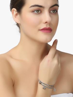 Women set of 4 oxidised silver plated handcrafted bangles 4