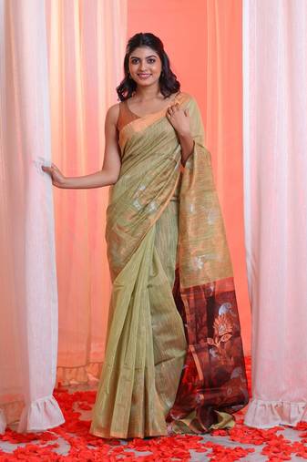 Pistachio Green Cotton Blend Handwoven Saree With Flower Motifs