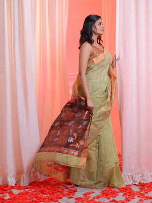 Pistachio Green Cotton Blend Handwoven Saree With Flower Motifs 2