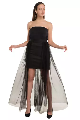 Short skirt with long net trail