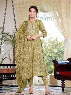  green pure cotton anarkali trouser and dupatta set 1