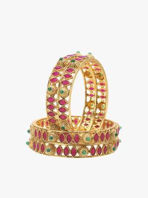 Set of 4 gold-plated handcrafted stone bangles 2