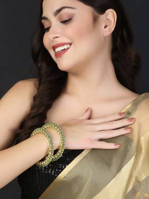 Women gold-plated luk kundan golden-pearl set of 2 bangles 1