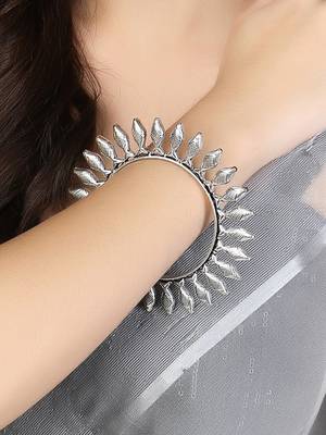 Set of two oxidised handcrafted fish bangles for women and girls 1