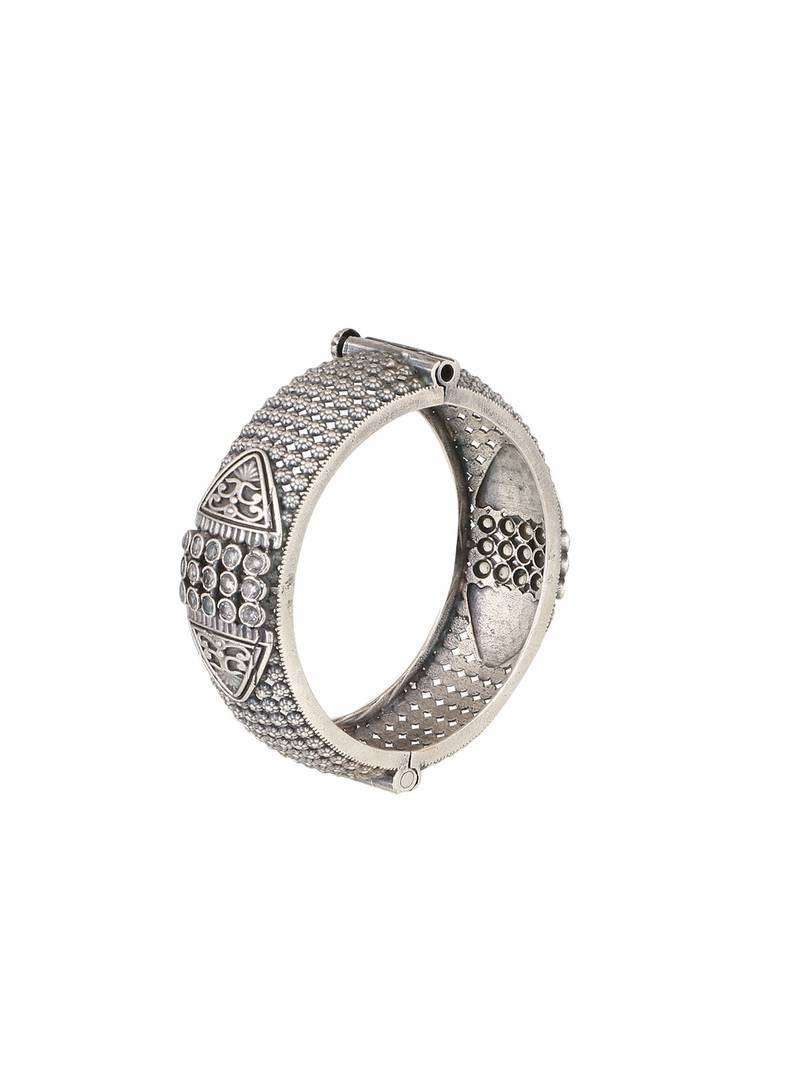 Women oxidised silver plated stone-studded flower design bangles