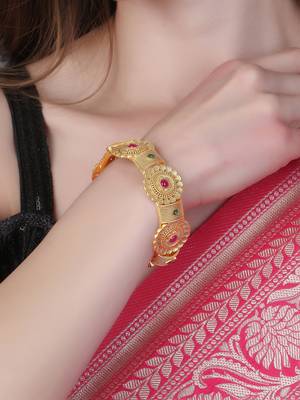 Women gold-plated pink and green stone-studded bangles 3