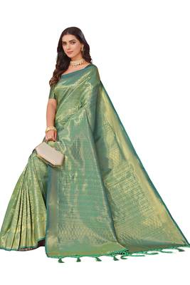 Leeza store women's green cotton silk blend latest kanjivaram kanchipuram golden zari woven design banarasi saree 3