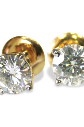 white cubic zircon earring solitaire stud pair