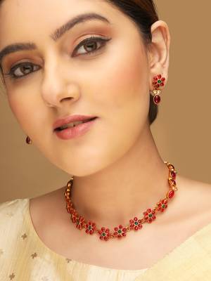 Gold-plated red kemp stones minimalistic  jewellery set | festive jewelry set for women |  minimal jewellery set 2