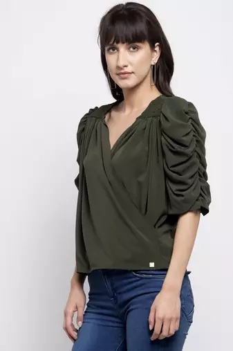 Puff sleeve top