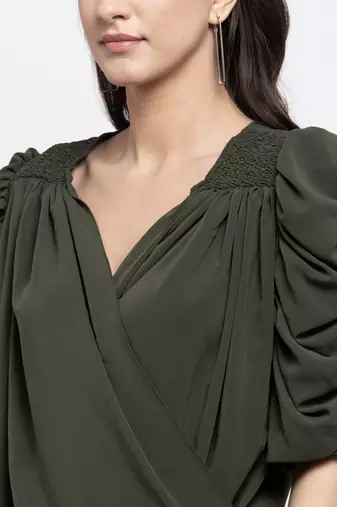 Puff sleeve top