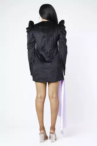 Black ruched bodycon dress