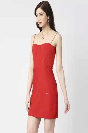 Red bodycon dress