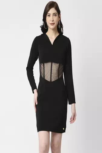 Onepiece with trasparent waist