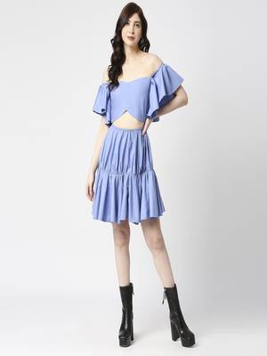 Front waist cut dress 5