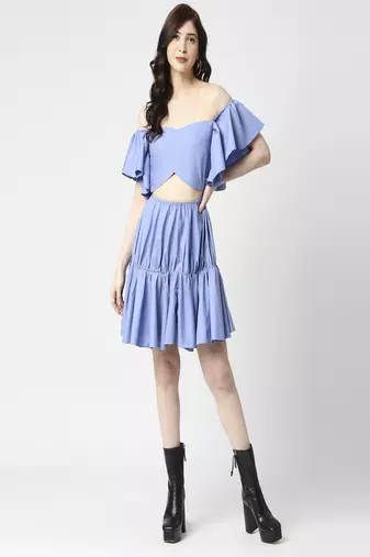 Front waist cut dress