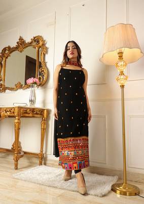 Women's black embroidered sequinned straight kurti with trousers & dupatta 3