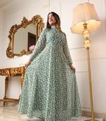 Women's green floral printed georgette maxi dress