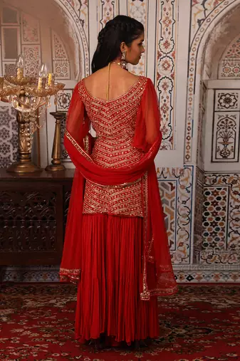 Rust sharara set