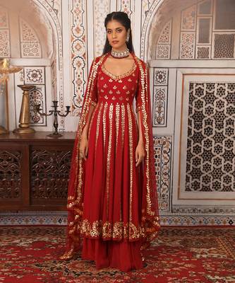 Red Anarkali set 1