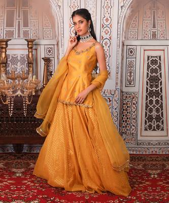 Backless skirt set 1
