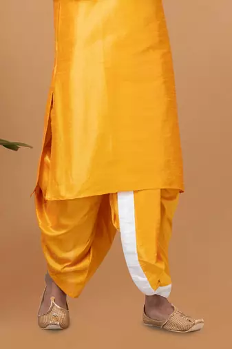 READYMADE MEN'S KURTA WITH DHOTI