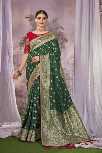 Green Banarasi silk blend Saree With Unstitch Blouse Piece