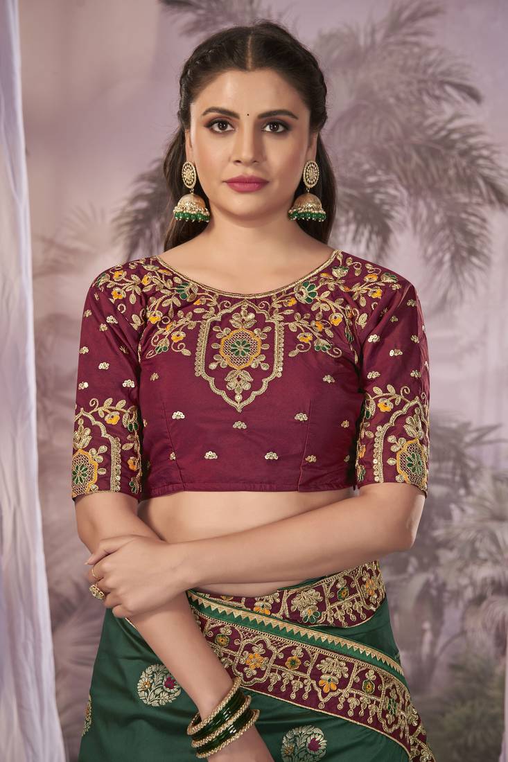 Green & Maroon Banarasi silk blend Saree With Unstitch Blouse Piece