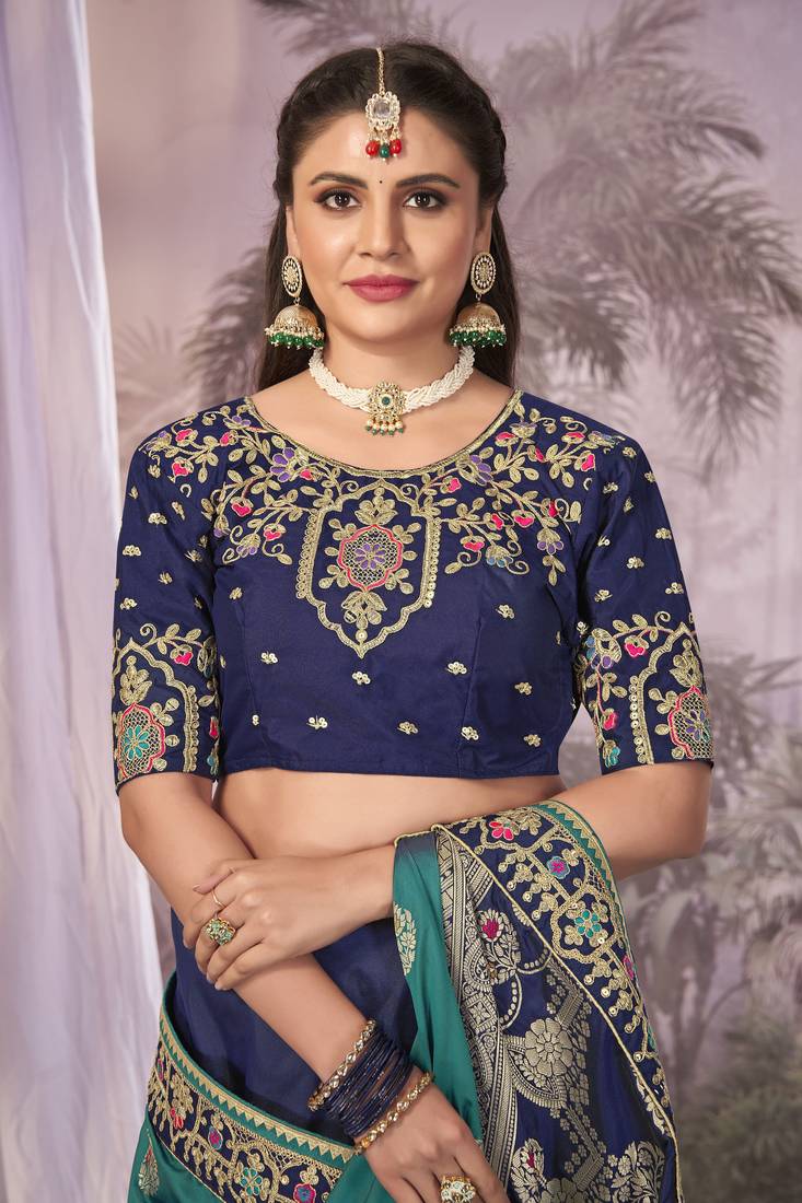 Manohari Blue Faux Banarasi Silk Saree With Unstitch Blouse Piece