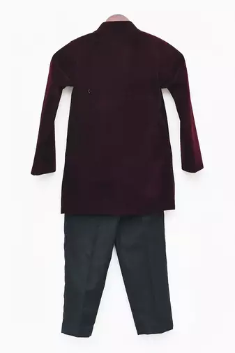 Wine bandhgala set in velvet