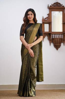 MEHNDI GOREGOUS  JACCQUARD SAREE 1