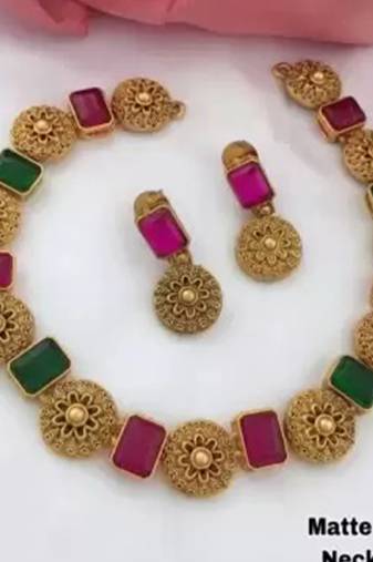 Gold Tone Ethnic Choker Stones Studded Necklace Set For Women