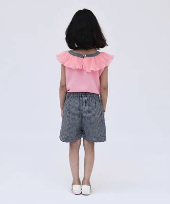  Pink Top With Black Checked Printed Shorts 3