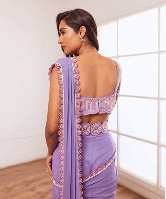 Lavender pre draped saree with belt 4