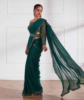 Bottle green pre draped saree and belt 2