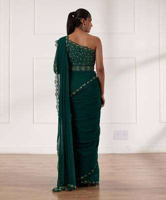 Bottle green pre draped saree and belt 4