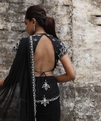 Black pre draped saree set 4