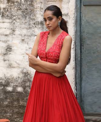 Red Handcrafted Lehenga Set 2