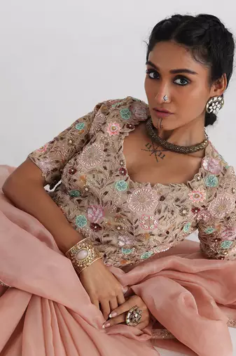 Peach inaya saree set
