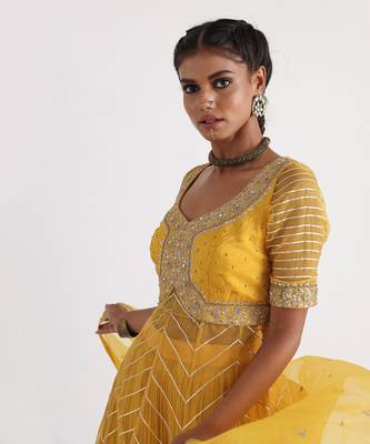 Yellow Zubha Lehenga Set 3