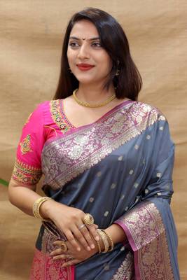 Grey pure silk with gold zari Faux kanchipuram paithani saree with blouse 4