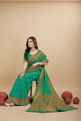 Green pure silk with gold zari Faux kanchipuram paithani saree with blouse 2
