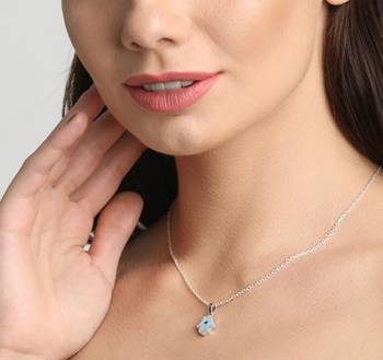 V Fashio Jewellery -Stylish High Quality Pendant Necklace Chain For Women & Girls 1