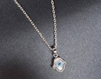V Fashio Jewellery -Stylish High Quality Pendant Necklace Chain For Women & Girls 2