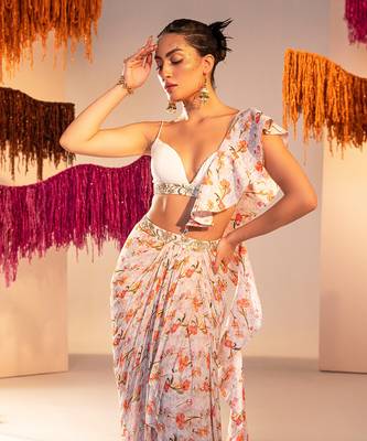 White saree set 4