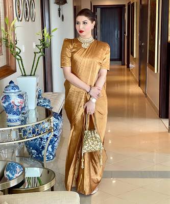 Dark gold zari tissue handwoven saree set 2